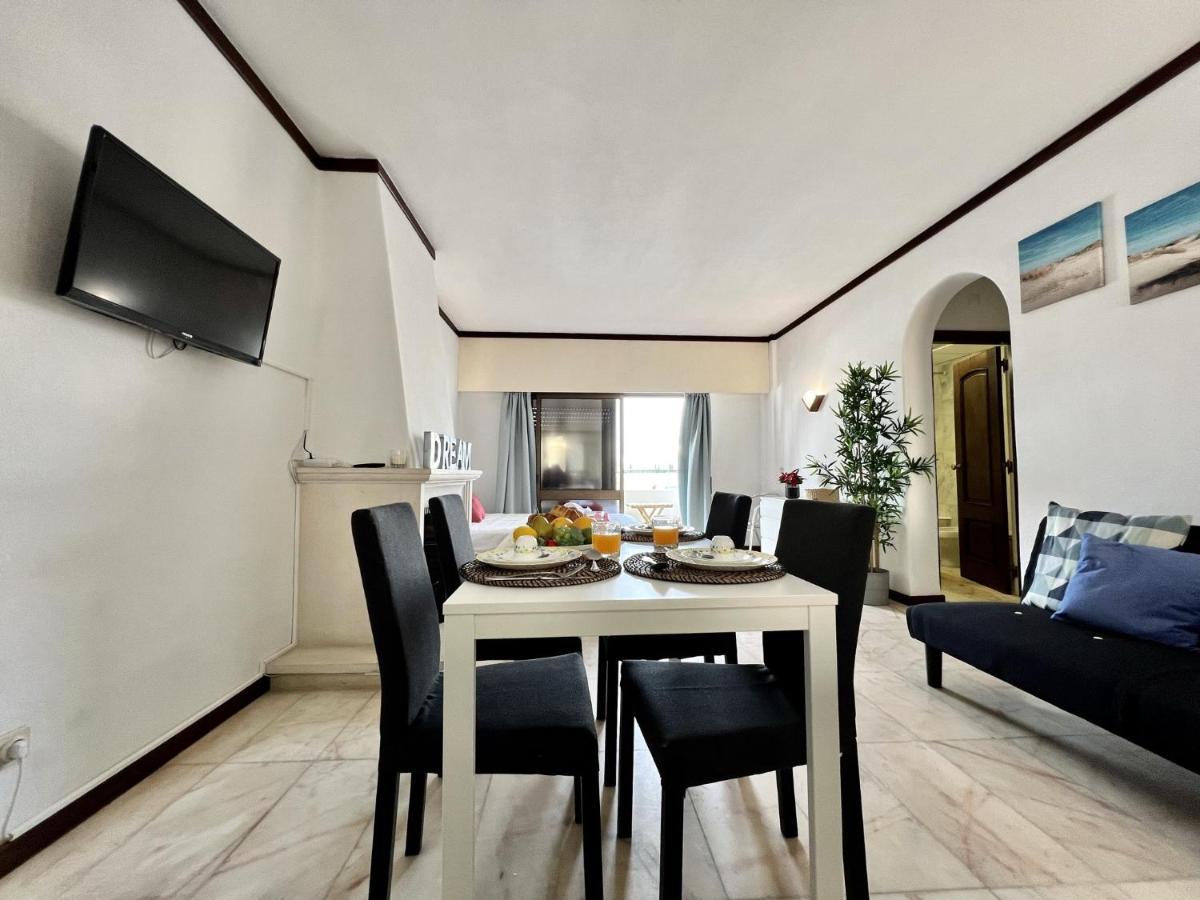 Apartment 3 With Pool By Homing Albufeira